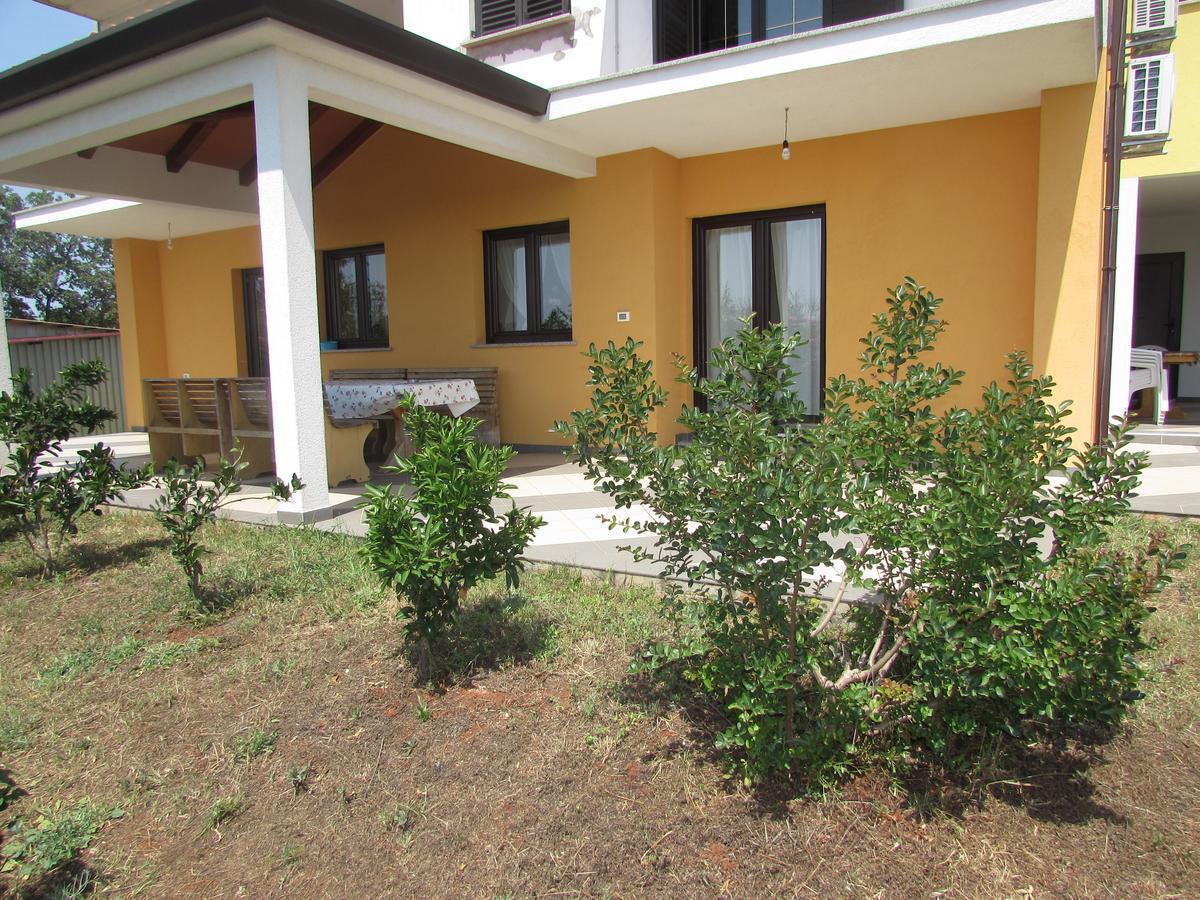 Apartments Goga Umag Exterior foto