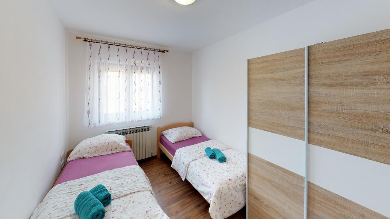 Apartments Goga Umag Exterior foto